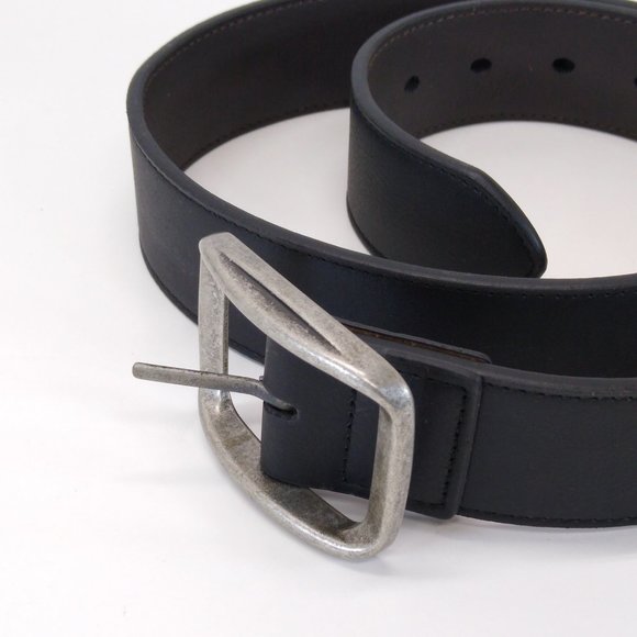 Men Belt Size S/30-32 Black/Brown Perforated Synthetic Leather Hand Crafted  NWT - Picture 8 of 9